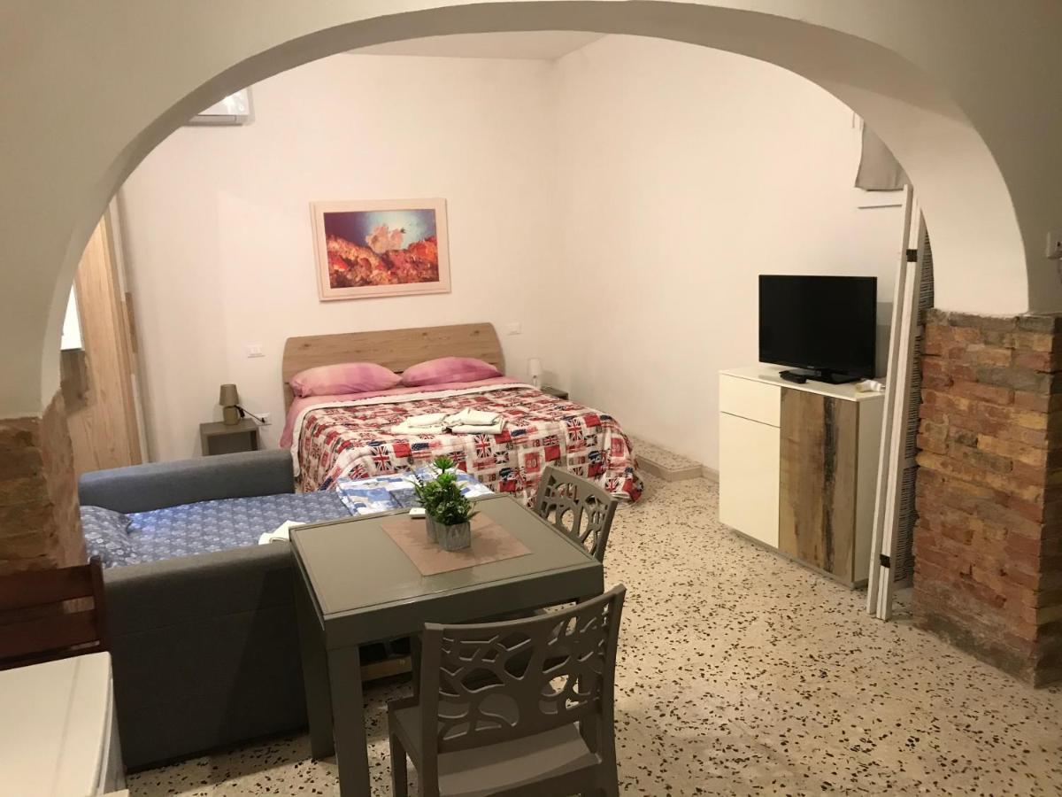 Della Cuba Vacanze Trapani Historic Center Eksteriør bilde